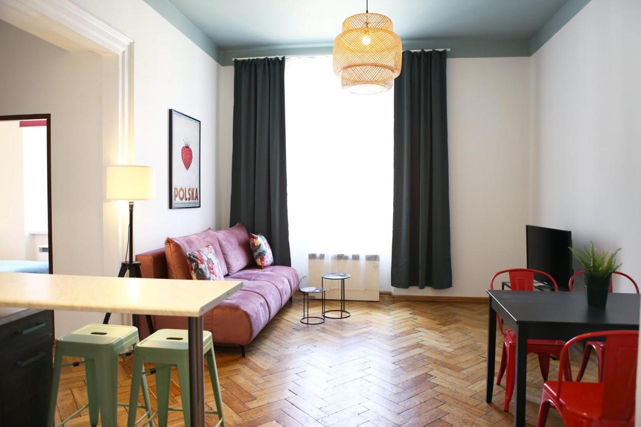 Classic Apartments Pilsudskiego Street كراكوفيا المظهر الخارجي الصورة
