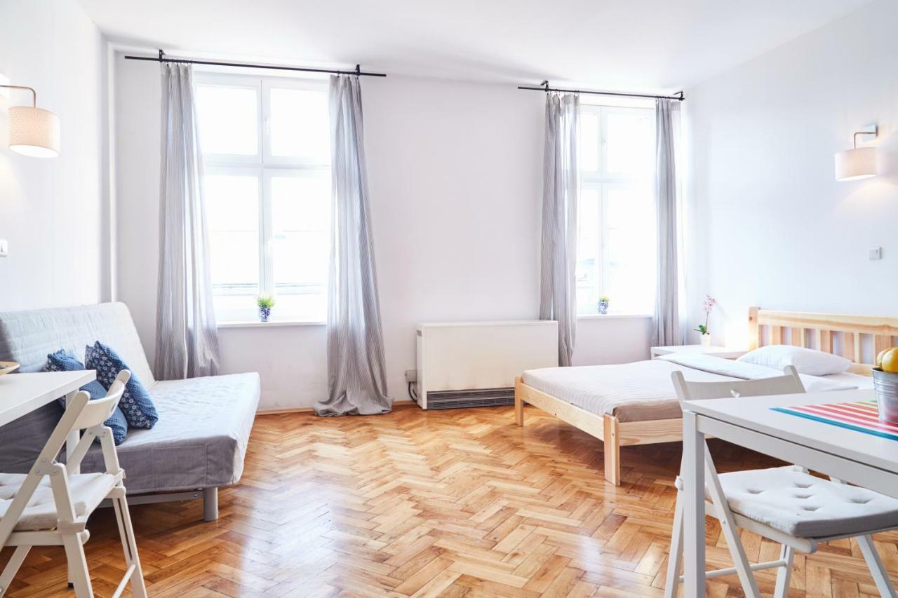 Classic Apartments Pilsudskiego Street كراكوفيا المظهر الخارجي الصورة