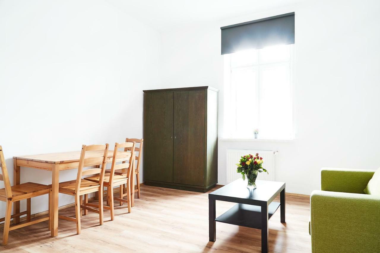 Classic Apartments Pilsudskiego Street كراكوفيا المظهر الخارجي الصورة